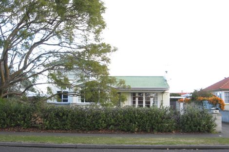 Photo of property in 70 Douglas Mclean Avenue, Marewa, Napier, 4110