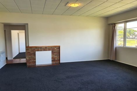 Photo of property in 17 Viola Avenue, Mangere East, Auckland, 2024