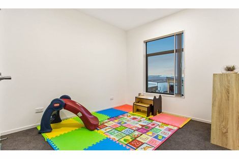 Photo of property in 53 Battalion Drive, Papakura, 2110