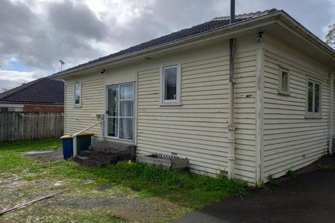 Photo of property in 137 Seabrook Avenue, New Lynn, Auckland, 0600
