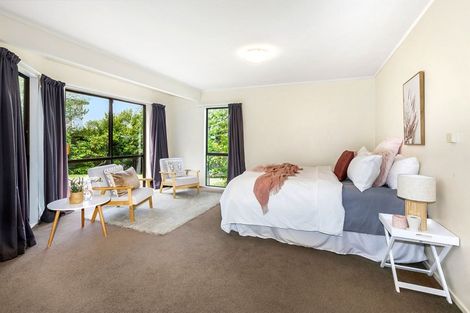 Photo of property in 70 Peterhouse Street, Tawa, Wellington, 5028