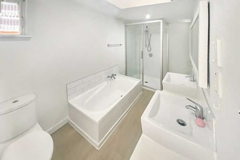 Photo of property in 23 Percy Street, Phillipstown, Christchurch, 8011