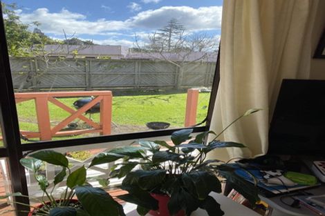 Photo of property in 1/11 Ocean View Road, Hillcrest, Auckland, 0627