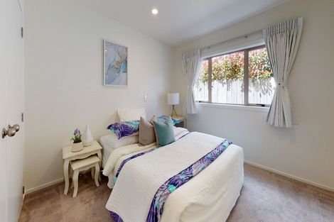 Photo of property in 39 Scarlet Oak Drive, Schnapper Rock, Auckland, 0632