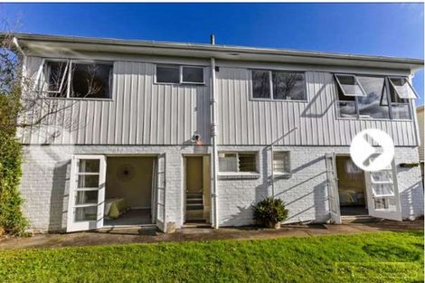 Photo of property in 1/117 Rangatira Road, Beach Haven, Auckland, 0626