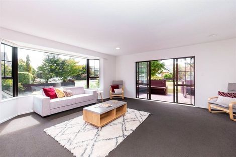 Photo of property in 14 Pasadena Place, Harewood, Christchurch, 8051