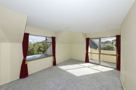 Photo of property in 52 Blue Gum Place, New Brighton, Christchurch, 8083