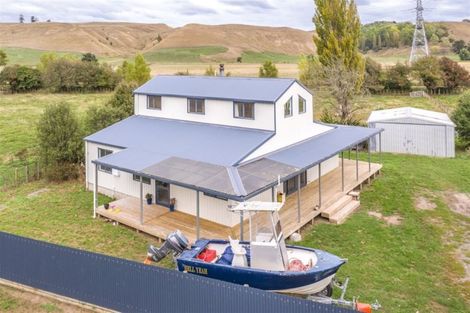 Photo of property in 546 No 3 Line, Okoia, Wanganui, 4582