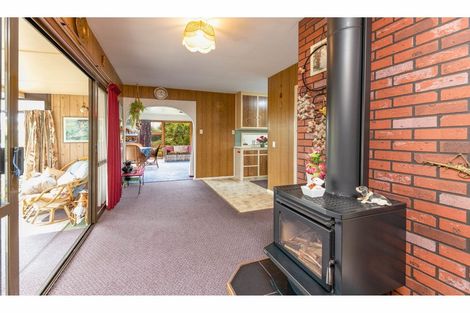 Photo of property in 64 Niven Street, Avondale, Christchurch, 8061