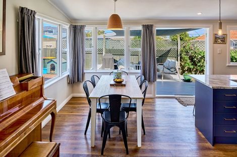 Photo of property in 6 York Street, Moera, Lower Hutt, 5010