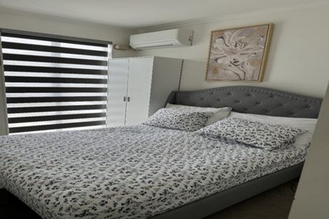 Photo of property in 11 Mahalo Avenue, Wiri, Auckland, 2104