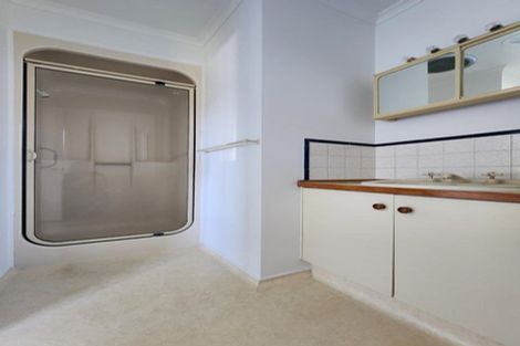 Photo of property in 7 Kaitake Place, Oakura, 4314