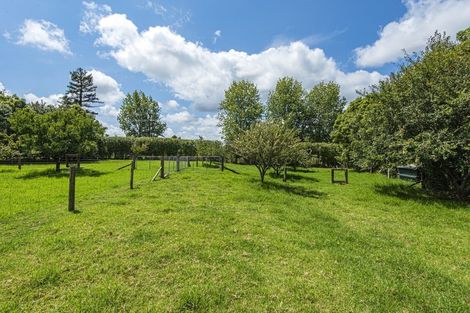 Photo of property in 66 Saleyards Road, Kauri, Kamo, 0185