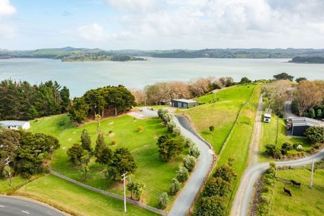 Photo of property in 530a Pahi Road, Pahi, Paparoa, 0571