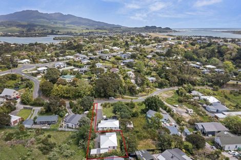 Photo of property in 5 Cross Street, Raglan, 3225