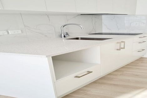 Photo of property in 90 Bond Crescent, Forrest Hill, Auckland, 0620