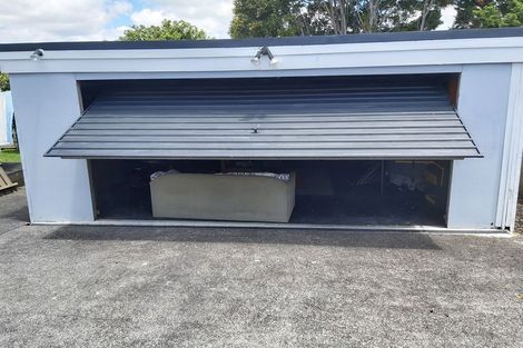 Photo of property in 4 Gregg Place, Sunnyvale, Auckland, 0612