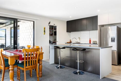 Photo of property in 14 Grey View Grove, Rangiora, 7400