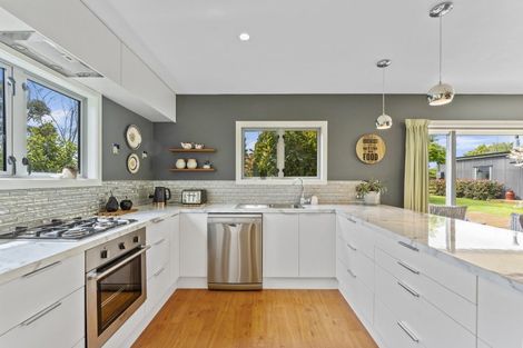 Photo of property in 646 No 2 Line, Fordell, 4572