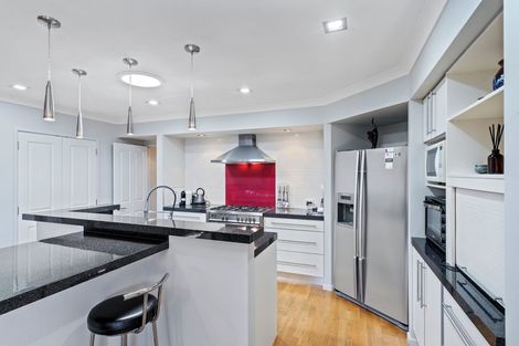 Photo of property in 2 Faber Place, Inglewood, 4330