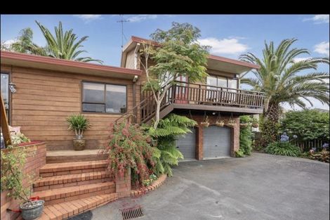 Photo of property in 1/52 Evans Road, Weymouth, Auckland, 2103