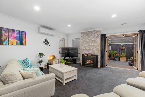 Photo of property in 37 Sorrento Key, Papamoa Beach, Papamoa, 3118