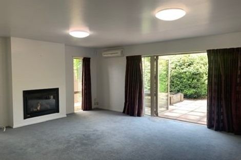 Photo of property in 29 Straven Road, Riccarton, Christchurch, 8011