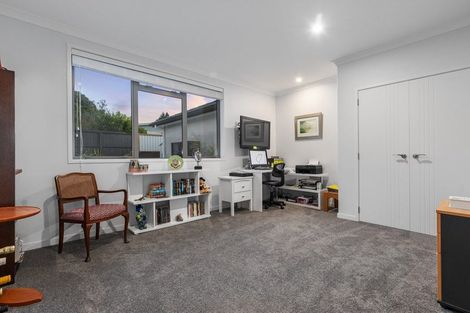 Photo of property in 9 Damien Place, Ohauiti, Tauranga, 3112