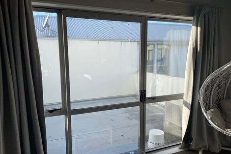 Photo of property in 470g Barbadoes Street, Edgeware, Christchurch, 8013