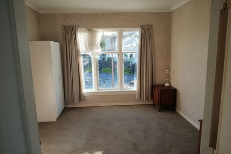 Photo of property in 68 Uxbridge Road, Mellons Bay, Auckland, 2014