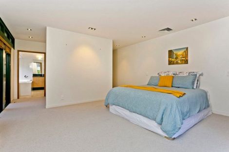 Photo of property in 21 Red Bluff Rise, Campbells Bay, Auckland, 0630