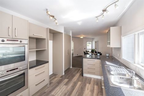 Photo of property in 74a Memorial Avenue, Ilam, Christchurch, 8053