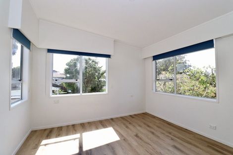 Photo of property in 28 Glynnbrooke Street, Te Atatu South, Auckland, 0610