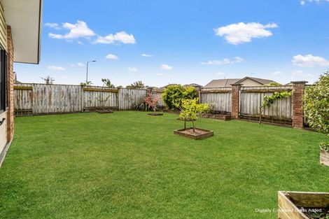 Photo of property in 1 Nevada Way, Kelvin Grove, Palmerston North, 4414
