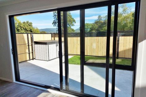 Photo of property in 10 Raeble Walkington Lane, Wallaceville, Upper Hutt, 5018