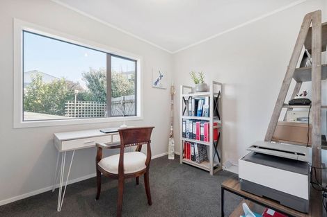Photo of property in 900b Whangaparaoa Road, Manly, Whangaparaoa, 0930