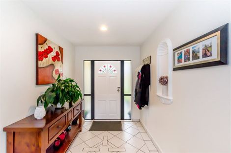 Photo of property in 87 Cedar Drive, Paraparaumu Beach, Paraparaumu, 5032