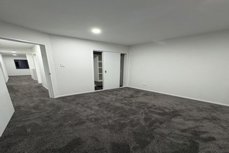 Photo of property in 163b Bradbury Road, Botany Downs, Auckland, 2010