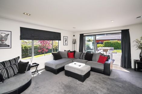 Photo of property in 42 Mokihi Gardens, Hillmorton, Christchurch, 8024