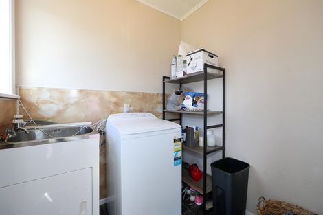 Photo of property in 73 Middle Road, Havelock North, 4130