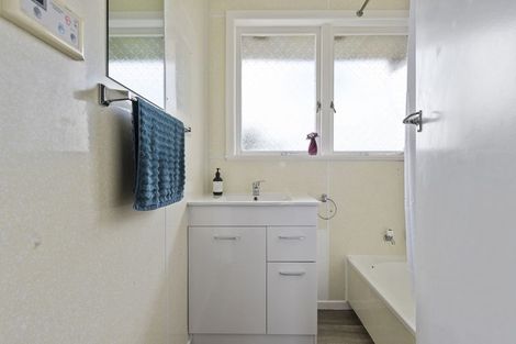 Photo of property in 99 Mount View Road, Melville, Hamilton, 3206