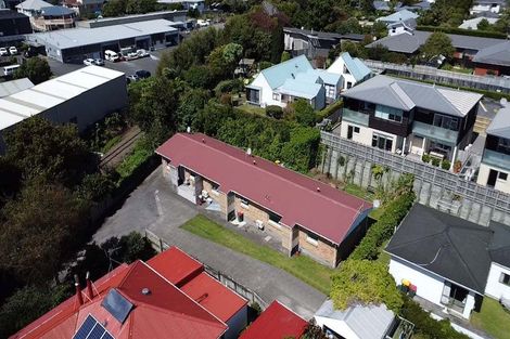 Photo of property in 444a Devon Street East, Strandon, New Plymouth, 4312