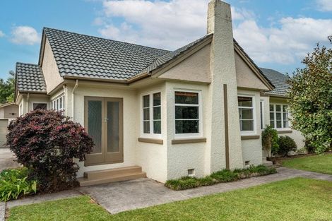 Photo of property in 37 Storey Avenue, Forest Lake, Hamilton, 3200