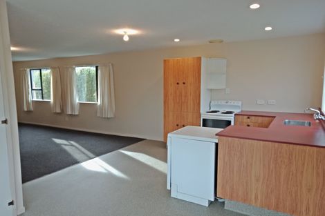 Photo of property in 6 Marett Street, Macandrew Bay, Dunedin, 9014