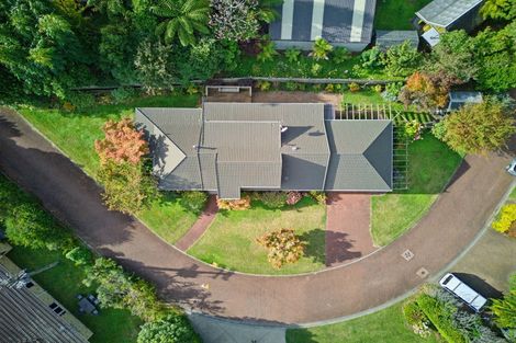 Photo of property in 38 Gemini Place, Kawaha Point, Rotorua, 3010