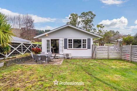 Photo of property in 73 Norana Road, Timberlea, Upper Hutt, 5018