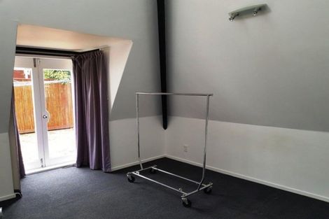 Photo of property in 2 Marnane Terrace, St Andrews, Hamilton, 3200