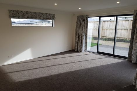 Photo of property in 17 Tutton (pvt) Mews, Rangiora, 7400