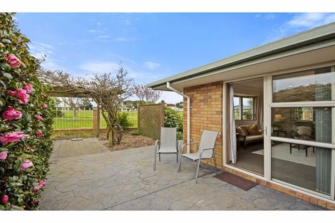 Photo of property in 1/45 Donnington Street, Parklands, Christchurch, 8083