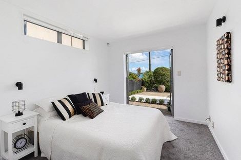 Photo of property in 85a Moana Road, Plimmerton, Porirua, 5026